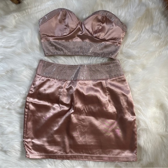Satin Mauve Dusty Rose Pink Sequin Diamond Trim Two Piece Top and Skirt Set (S) - Picture 4 of 12